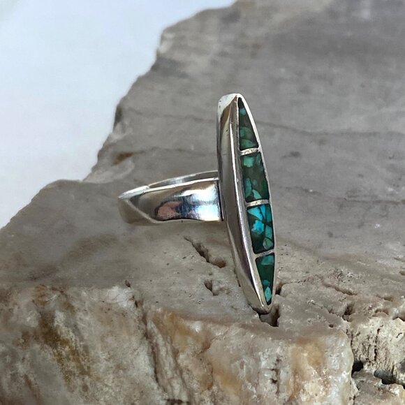 Sterling Silver 925 Southwest Style Elongated Turquoise Chip Inlay Ring Sz 5.5 - Picture 4 of 16
